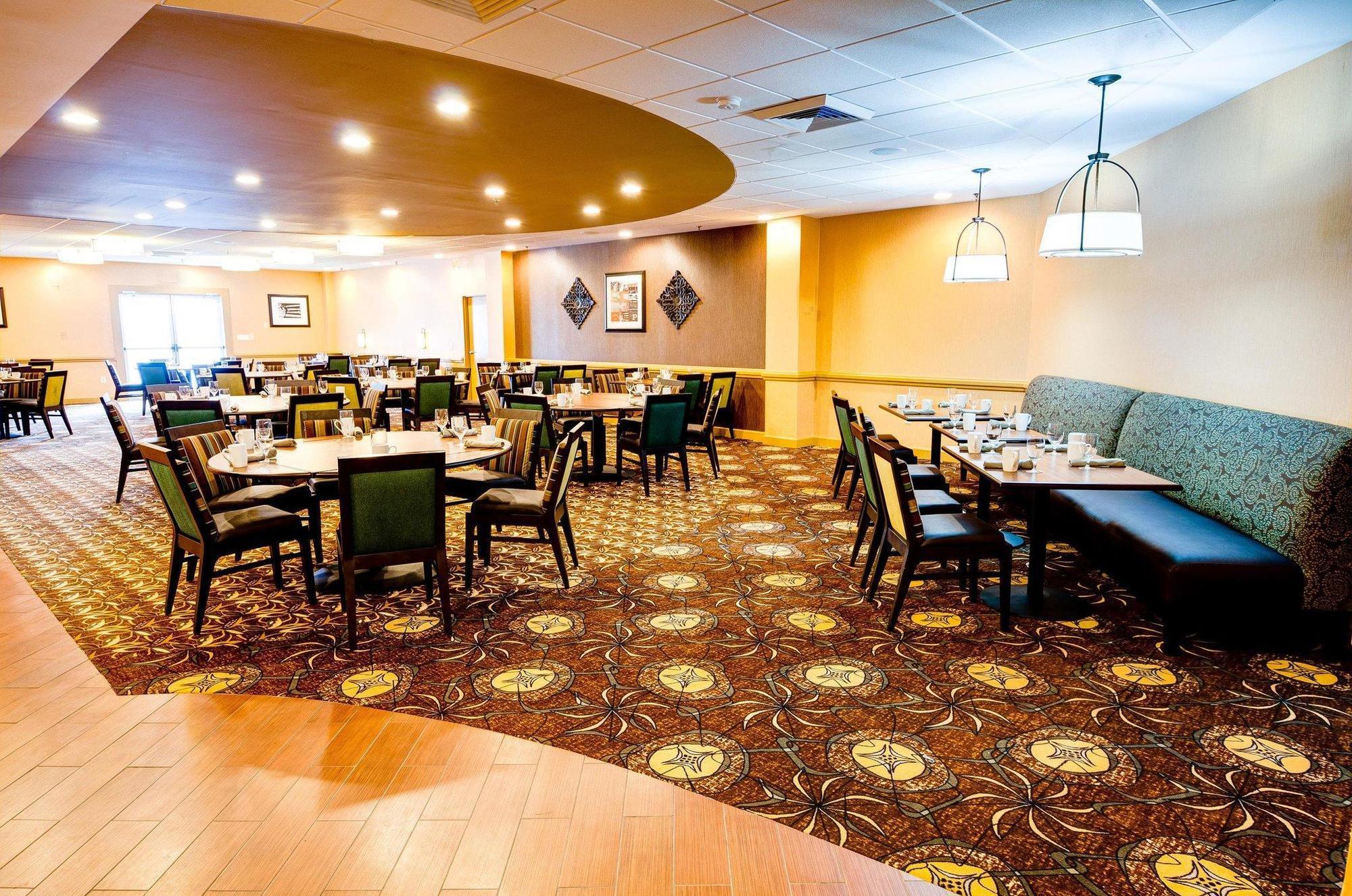 Doubletree By Hilton Hotel Raleigh - Brownstone - University Exteriér fotografie