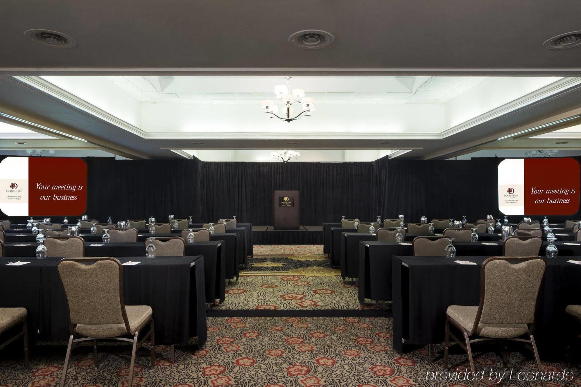 Doubletree By Hilton Hotel Raleigh - Brownstone - University Exteriér fotografie