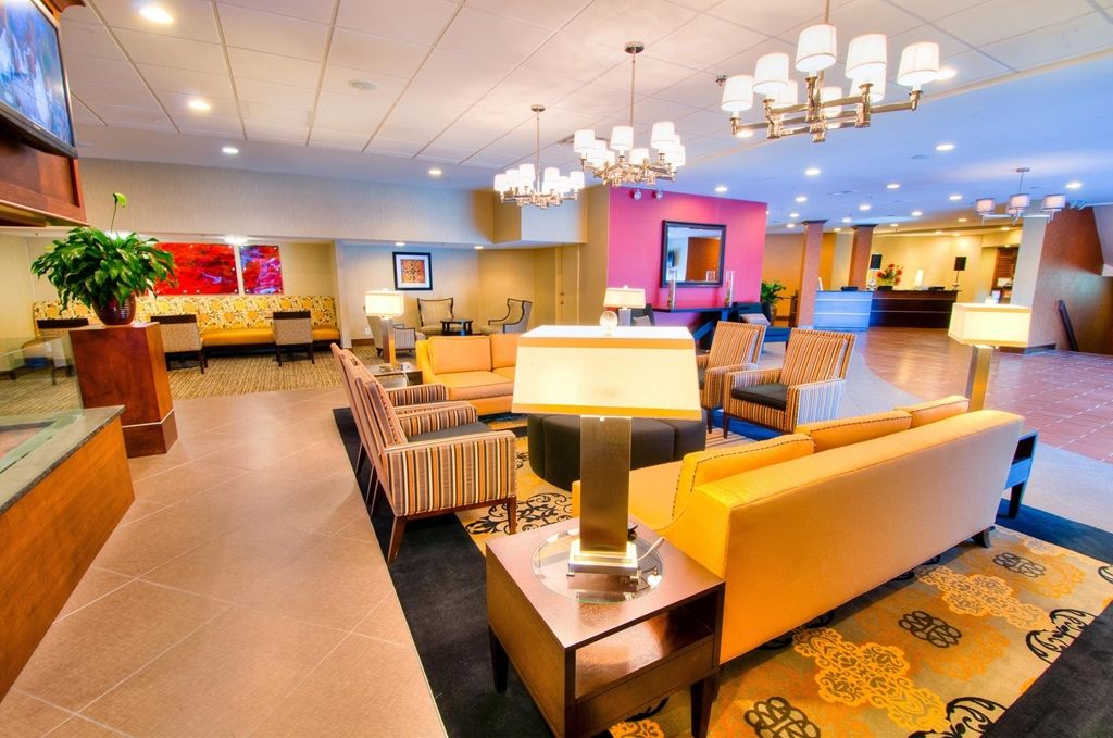 Doubletree By Hilton Hotel Raleigh - Brownstone - University Interiér fotografie
