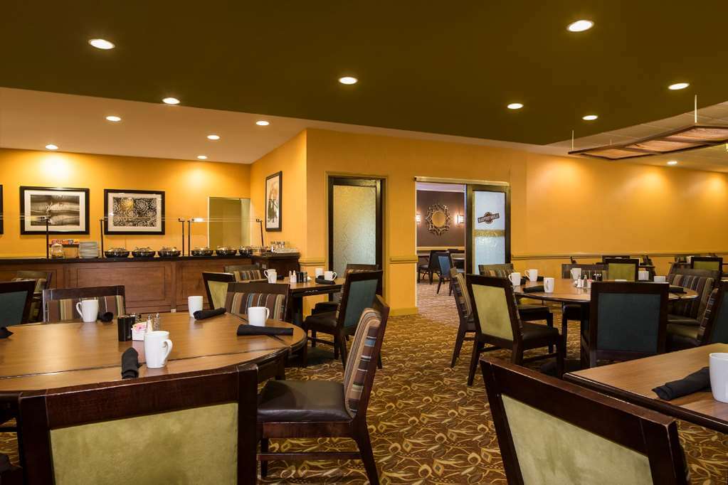 Doubletree By Hilton Hotel Raleigh - Brownstone - University Restaurace fotografie