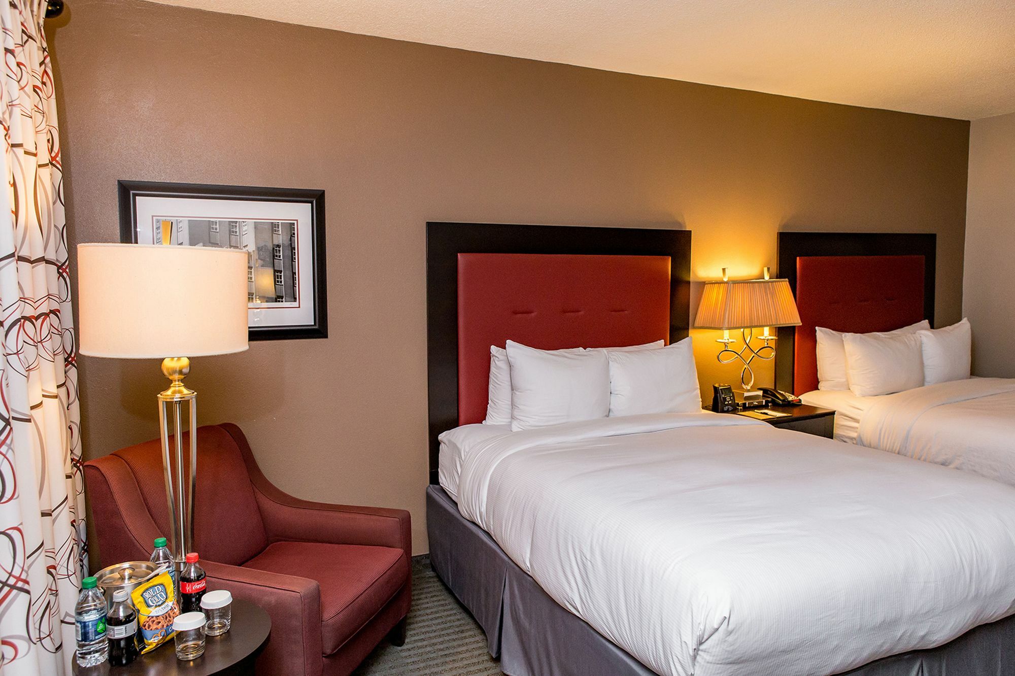Doubletree By Hilton Hotel Raleigh - Brownstone - University Exteriér fotografie